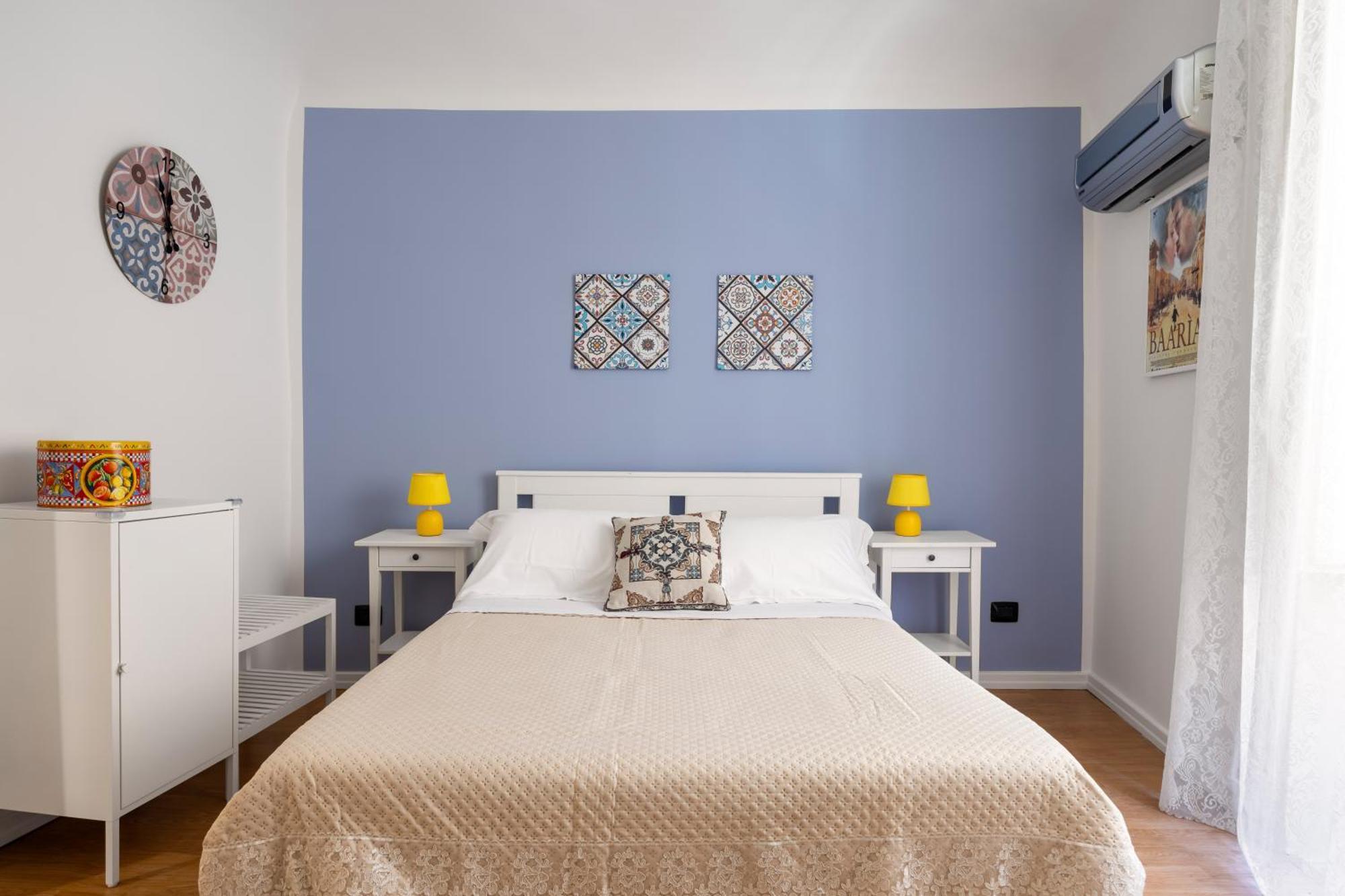 Agata E Rosalia 2 Bedroom Flat At The Quattro Canti Palermo Esterno foto